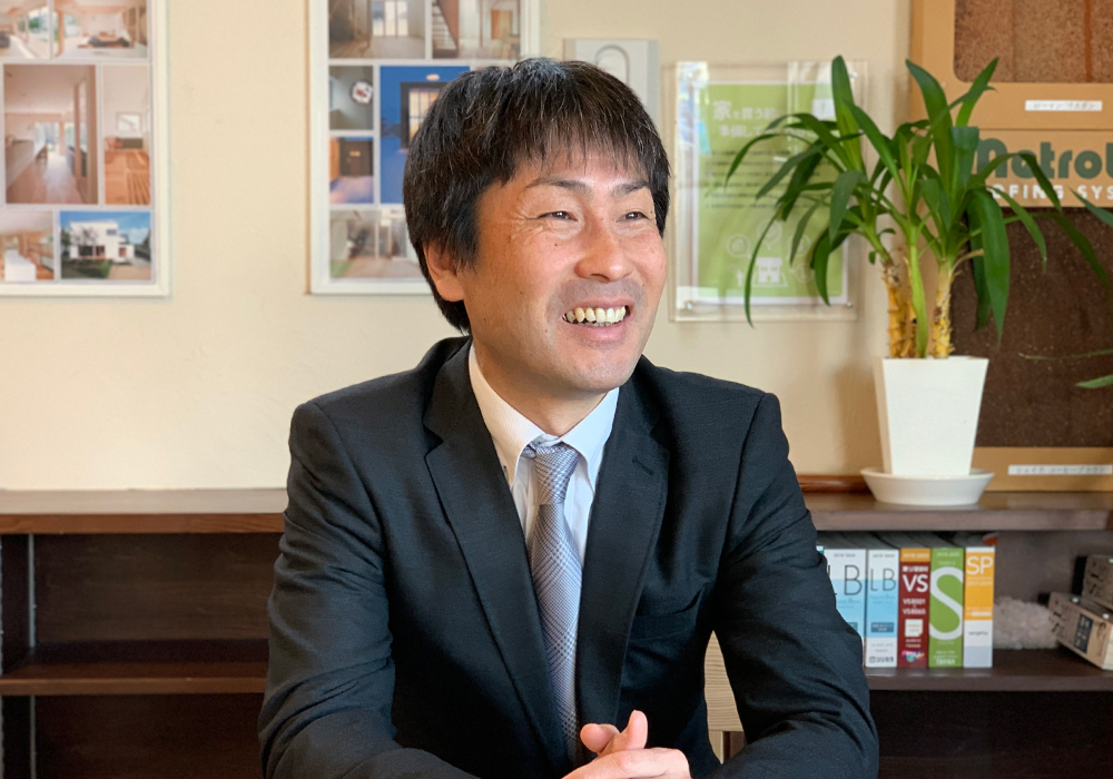 主任/不動産エージェント 岩瀬 宏