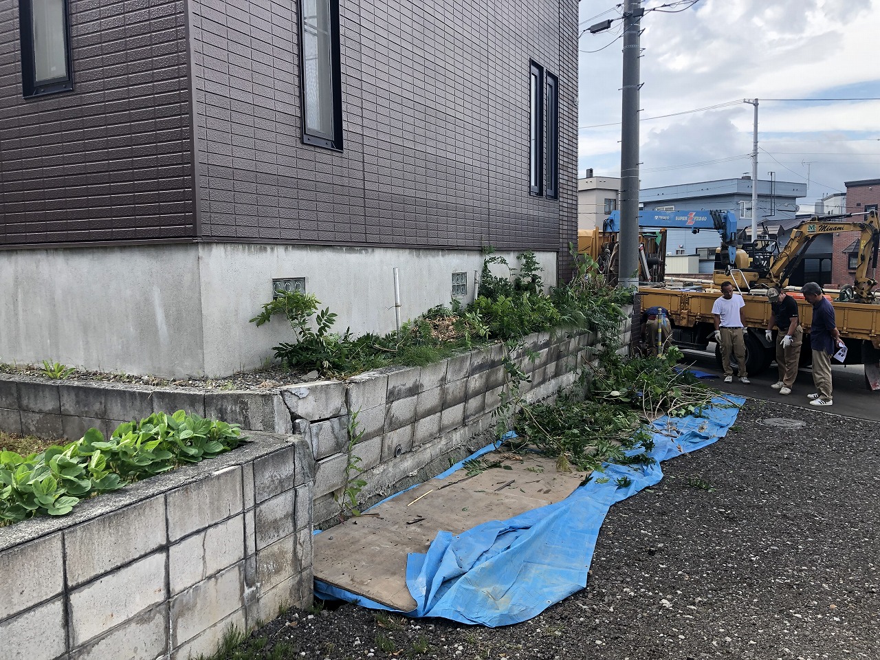 ブロック塀の改修工事 お知らせ 八城地建